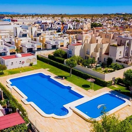 Torrevieja Azahar Del Mar Leilighet Eksteriør bilde