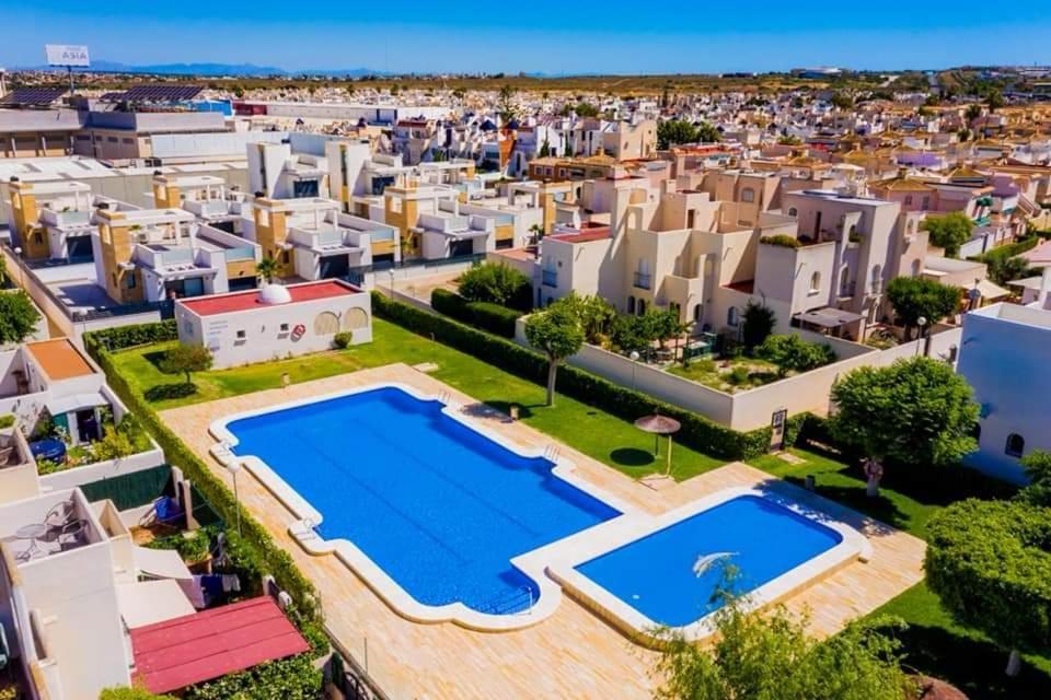 Torrevieja Azahar Del Mar Leilighet Eksteriør bilde